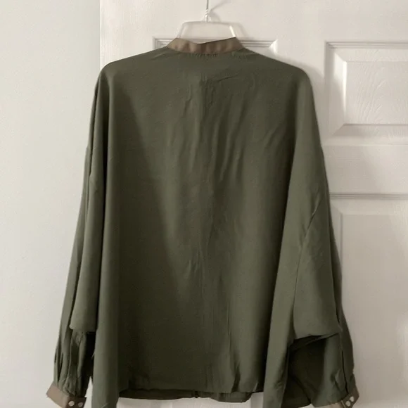 Easel shirt / jacket olive green color very beautiful size L - Picture 5 of 8